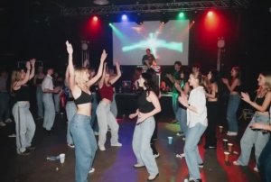 Трек EleVaSfero—Перемотай назад