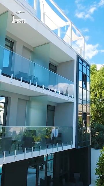 Джакузи на крыше с видом на горы  Бутик-отель за 105 млн 