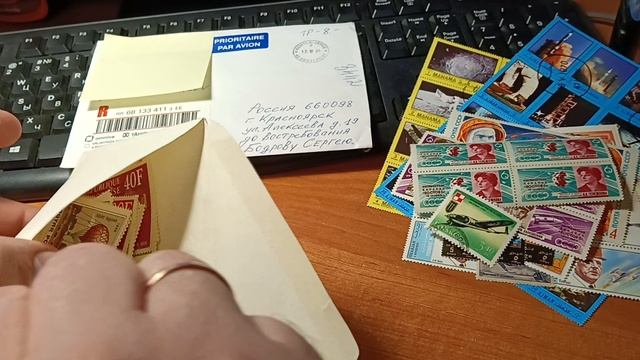 Смотрим обмен с Владимиром из Эстонии. Филателия марки хобби stamp philately hobby