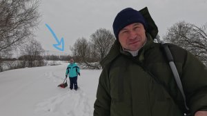 ЗАБРАЛИСЬ ДАЛЕКО С ЖЕНОЙ НА ЗИМНЮЮ РЫБАЛКУ! Поймала то что хотела НО ЗАМЁРЗЛА