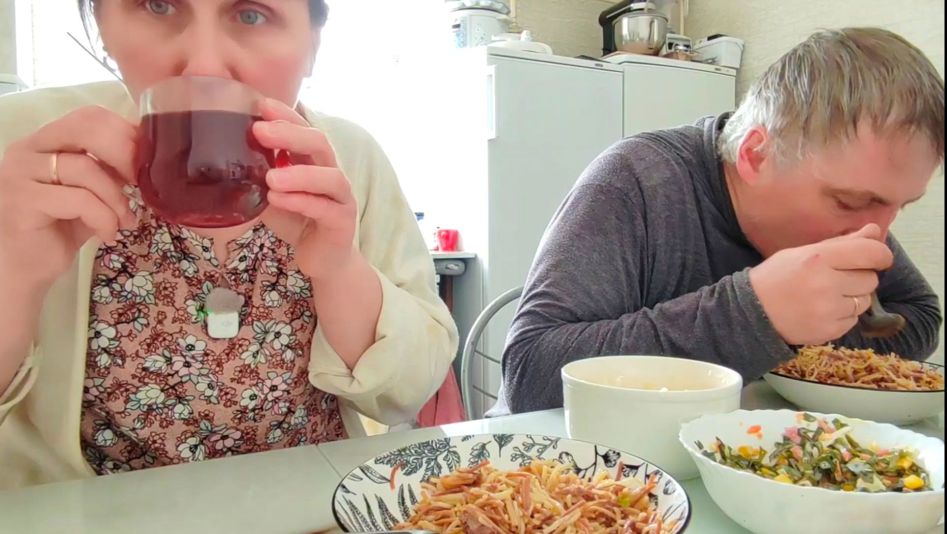 Не обращайте внимания! Кое что задумали... смотреть онлайн