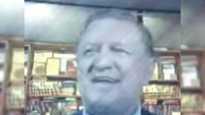 Страной правит узкая прослойка управленцев,фильтрующих инфу,поступающую президенту