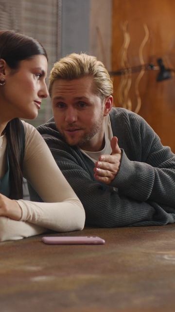 Самое время дарить друг другу подарки! #постучисьвмоюдверьвмоскве