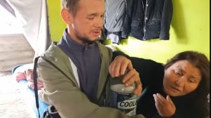 ПЬЯНЫЕ БУДНИ АЛЕУТОВ /ЖИЗНЬ НА ДНЕ #бомжи #бездомные #сочи #катясочи #выживание #алеуты #топ