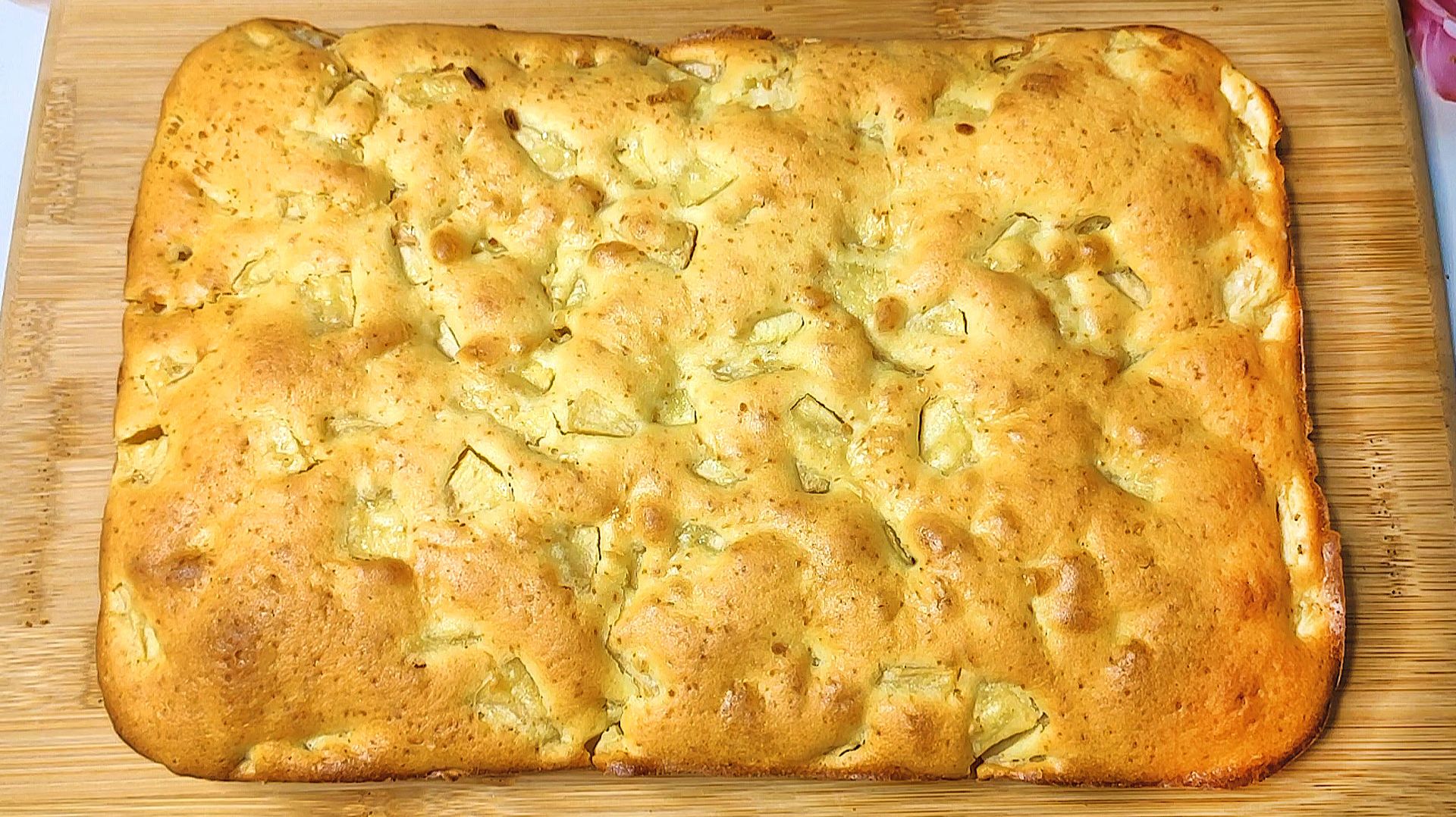 Быстрый пирог с яблоками «Пятиминутка»🍏