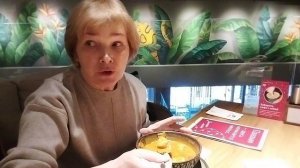 У нас выходной, культурно отдыхаем. Жизнь в большом городе.