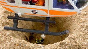 Пожарная машина Экскаватор Вертолет Полицейские машинки - видео распаковка