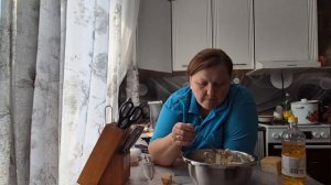 говорят иди работай/пока я монтировала видео снова захотела рыбку/ сколько угля сожгли/