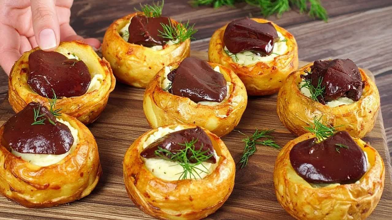 Печень больше НЕ ЖАРЮ! Рецепт куриной печени с картошкой в духовке — нежная печень без горечи смотреть онлайн