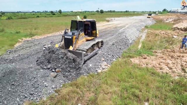 Строительство, дорога из щебня , засыпка смотреть онлайн