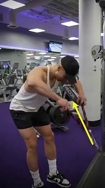 Варианты упражнений на плечи (ПОЧУВСТВУЙТЕ РАЗНИЦУ!)