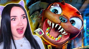 🐶ЗА МНОЙ ОХОТИТСЯ ГИГАНТСКАЯ СОБАКА!