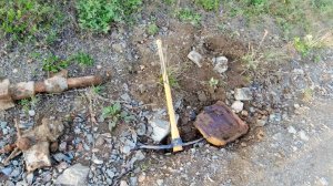 Хороший метал из дороги.Место с металлом.Дверь бункера