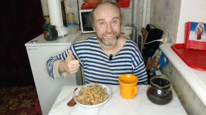 обед. поучительная история "как я варил гречку". мукбанг. обжор. еда на камеру. диета. шизофрения.