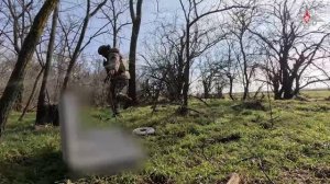 Работа военных связистов ГрВ «Днепр» по применению современных мобильных средств связи