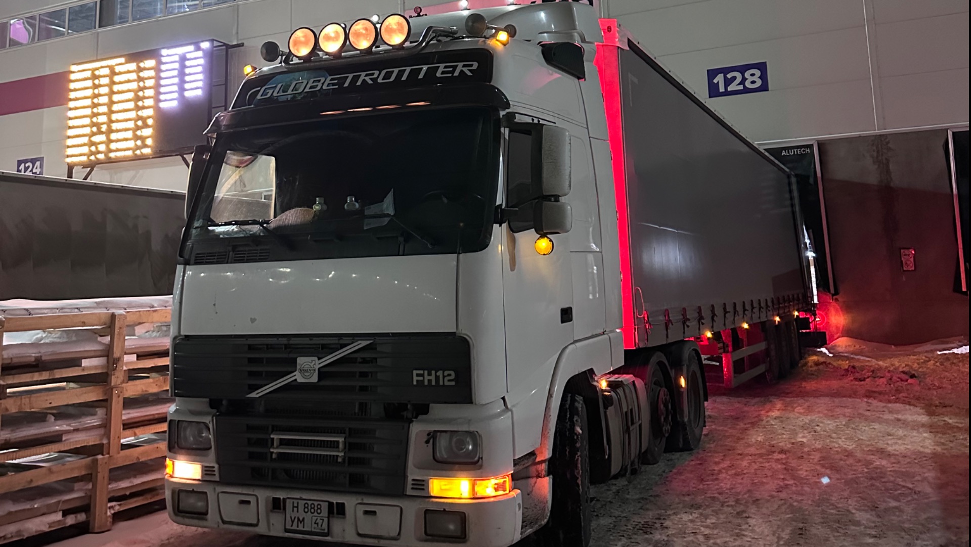 ВАЛБЕРИС НА СТАРУШКЕ! ЭКСПРЕСС ДОЕХАТЬ ЛЮБОЙ ЦЕНОЙ! смотреть онлайн