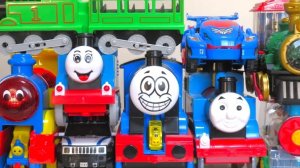 Паровозик Томас и его друзья, изучаем новое строение синих паровозиков. #дети #видеодлядетей