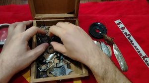 ВЗЯЛ СТАРИННУЮ КОРОБОЧКУ С РЫБОЛОВНЫМИ СНАСТЯМИ ИЗ СССР,ЧТО ЖЕ ВНУТРИ.