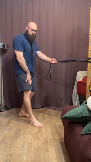 Горизонтальная тяга жгута стоя по 1ой руке