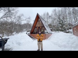 ДОМ-ШАЛАШ / ПОНТЫ ДОРОЖЕ ЖИЗНИ / СТРОЙХЛАМ