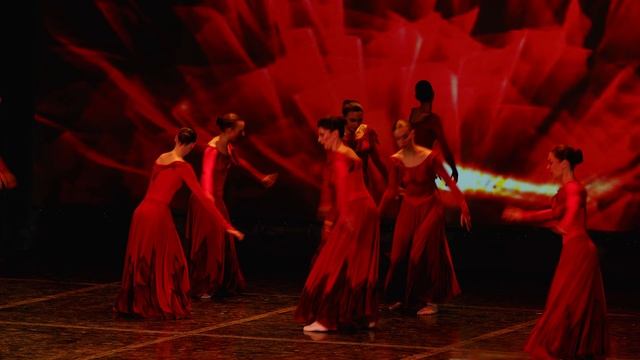 04. Ансамбль «Русская сторонка» - Пламя