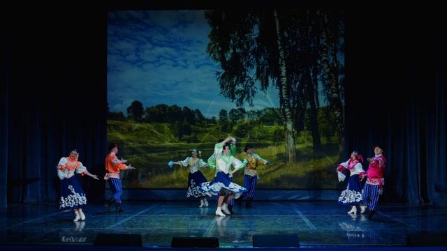 15. Ансамбль «Россия» - Волжская кадриль