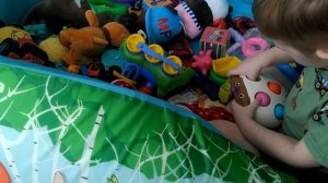 в мире игрушек