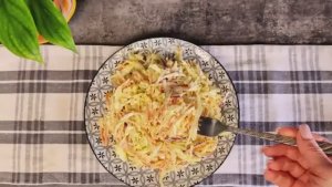 Обалденный Салат из обычной Капусты с секретным соусом!