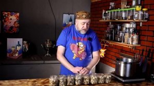маринованные шампиньоны и вешенки в автоклаае