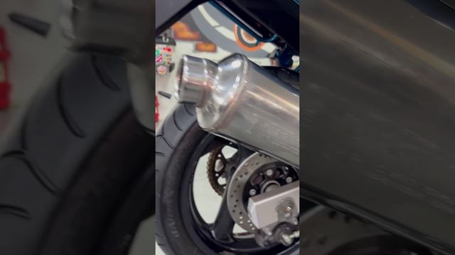 Suzuki GSF600 синий смотреть онлайн