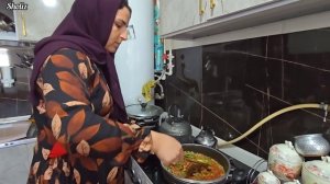 иран строительство дома красивая иранская семья заливка бетоном