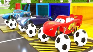 Изучаем цвета вместе с Молнией Маккуином Смена колес — Шины для футбольного мяча — Видео для детей