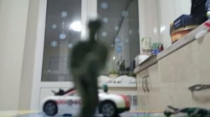 3 серия нужно остановить Титанобоя чтоб он не уничтожил человечество