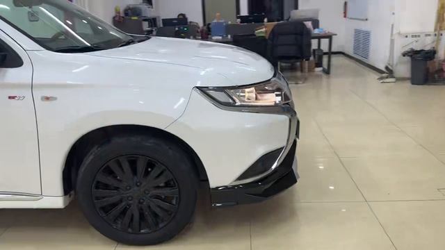 Mitsubishi Outlander 2022 2.0L 2WD Enjoy Edition смотреть онлайн