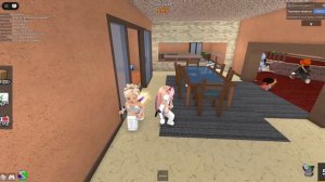 ХОТЬ НЕСКОЛЬКО РАЗ ПОБЕДИЛА! ИГРАЮ В ММ2 Murder Mystery 2