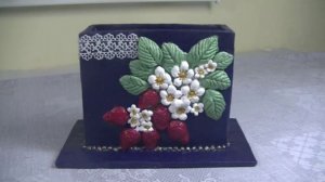 Настольный органайзер ягодка - малинка .