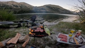Рыбалка и кемпинг в одиночку, барбекю у костра и завтрак на Горном озере.