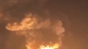 Иран,кадры последствия удара по нефтеперерабатывающему заводу в Иране