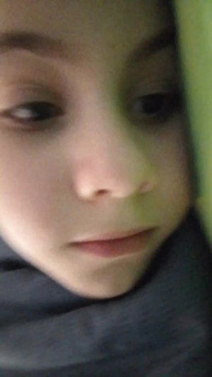 сидят вместе безногий отец и безрукий сын
-сын подай пульт
-иди сам возьми
-я щас ремня дам
-а ты до