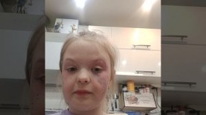 смываем макияж