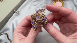 18. РАСПАКОВКА Винтажной бижутерии. Joan Rivers, Sarah Coventry,Juliana,Avon, и др.