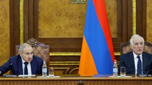 Пашинян провел заседание Совбеза по ситуации вокруг Ирана