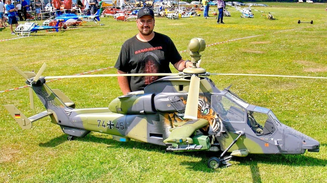 ПОТРЯСАЮЩЕ !!! ОГРОМНЫЙ !!! RC TIGER TURBINE МОДЕЛЬНЫЙ ВЕРТОЛЕТ В МАСШТАБЕ 14.8 ДЕМОНСТРАЦИЯ ПОЛЕТА