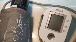 Тонометр B. WELL не накачивает манжету. Ошибка Er4