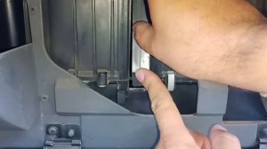 Kia Speсtra_КАК ЗАМЕНИТЬ САЛОННЫЙ ФИЛЬТР