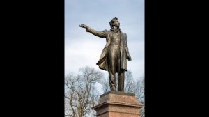 Нету Слуха-Я памятник себе воздвиг нерукотворный (А.С. Пушкин)
