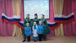 Год единства народов России в детском саду №3 Г. КАМЕНКА. Открытие и татарский танец