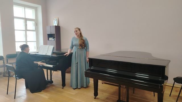 4499.mp4 М.П.Мусоргский - Думка Параси из оперы 