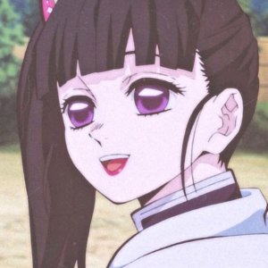 делаем макияж