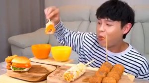 Мукбанг сборник Еда на камеру